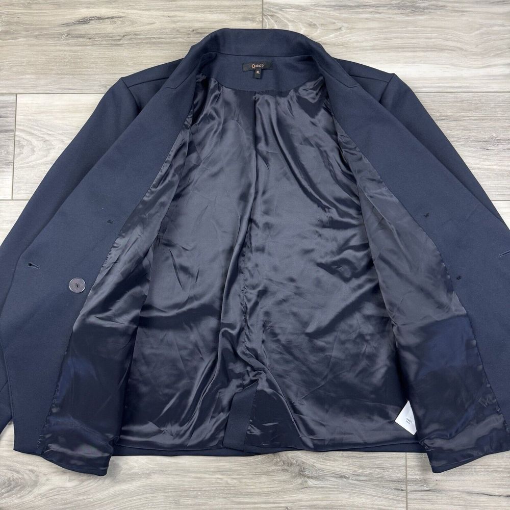 Quince Navy Blazer - Picture 6 of 11